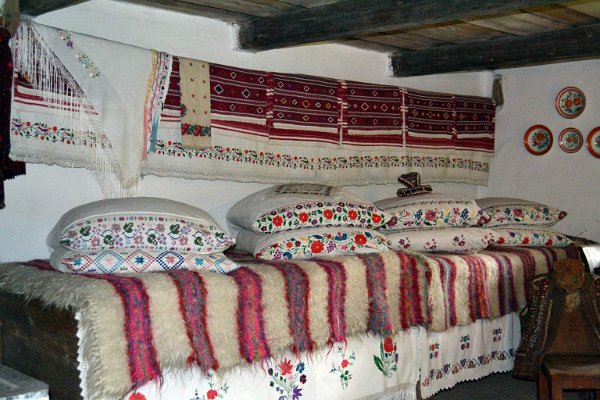 Vyšívané práce - Skanzen v Užgorodě